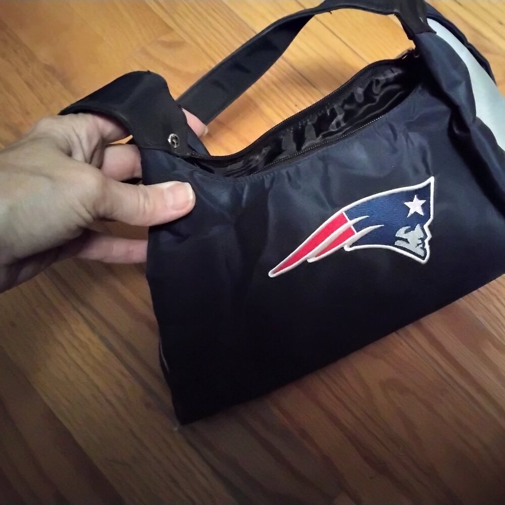 MVF brand shoulder bag purse New England Patriots like new